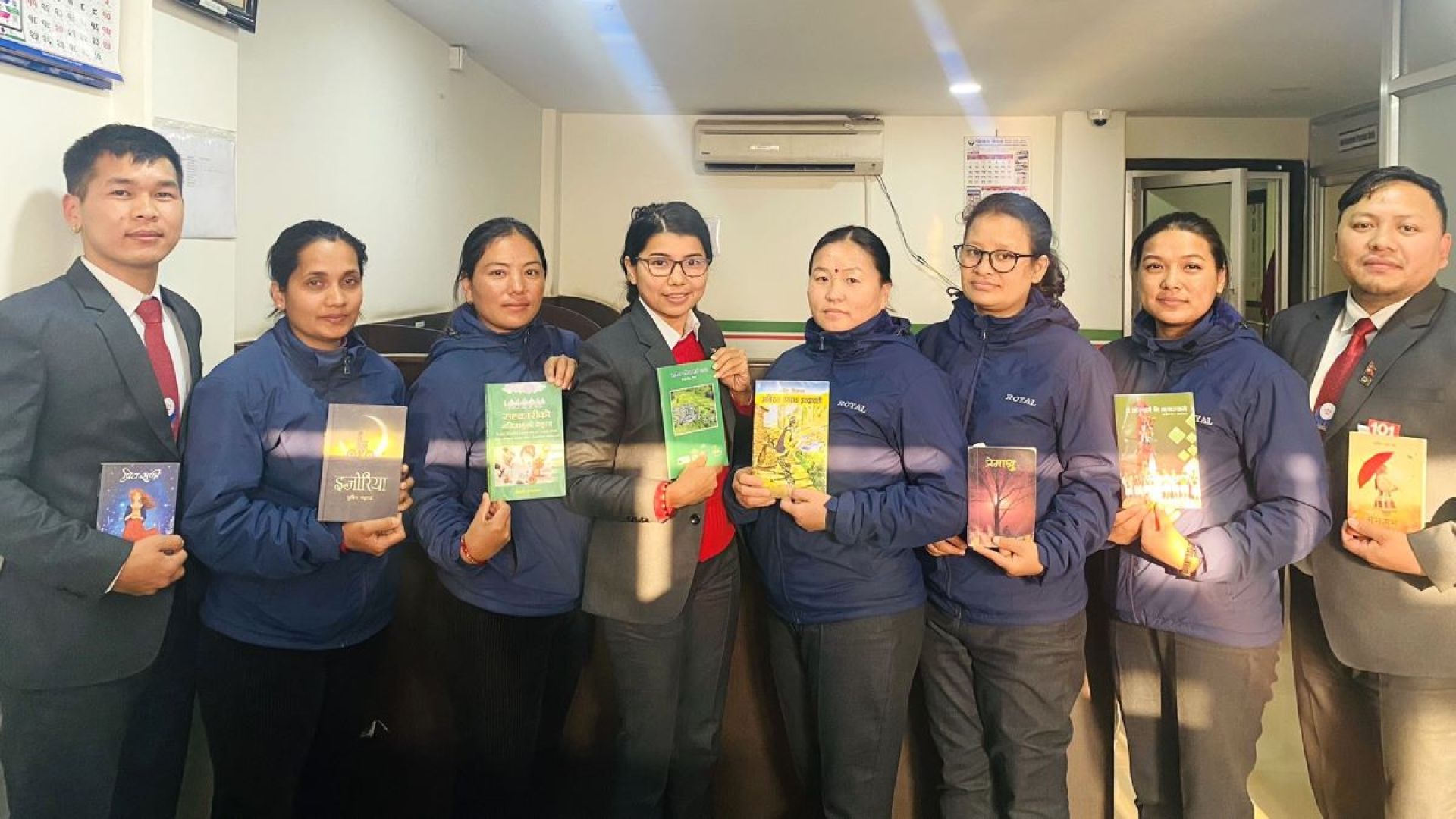 पोखरा रोयलका कर्मचारीलाई एक घण्टा पढ्ने समय, महिनामा एउटा पुस्तक पढ्नै पर्ने